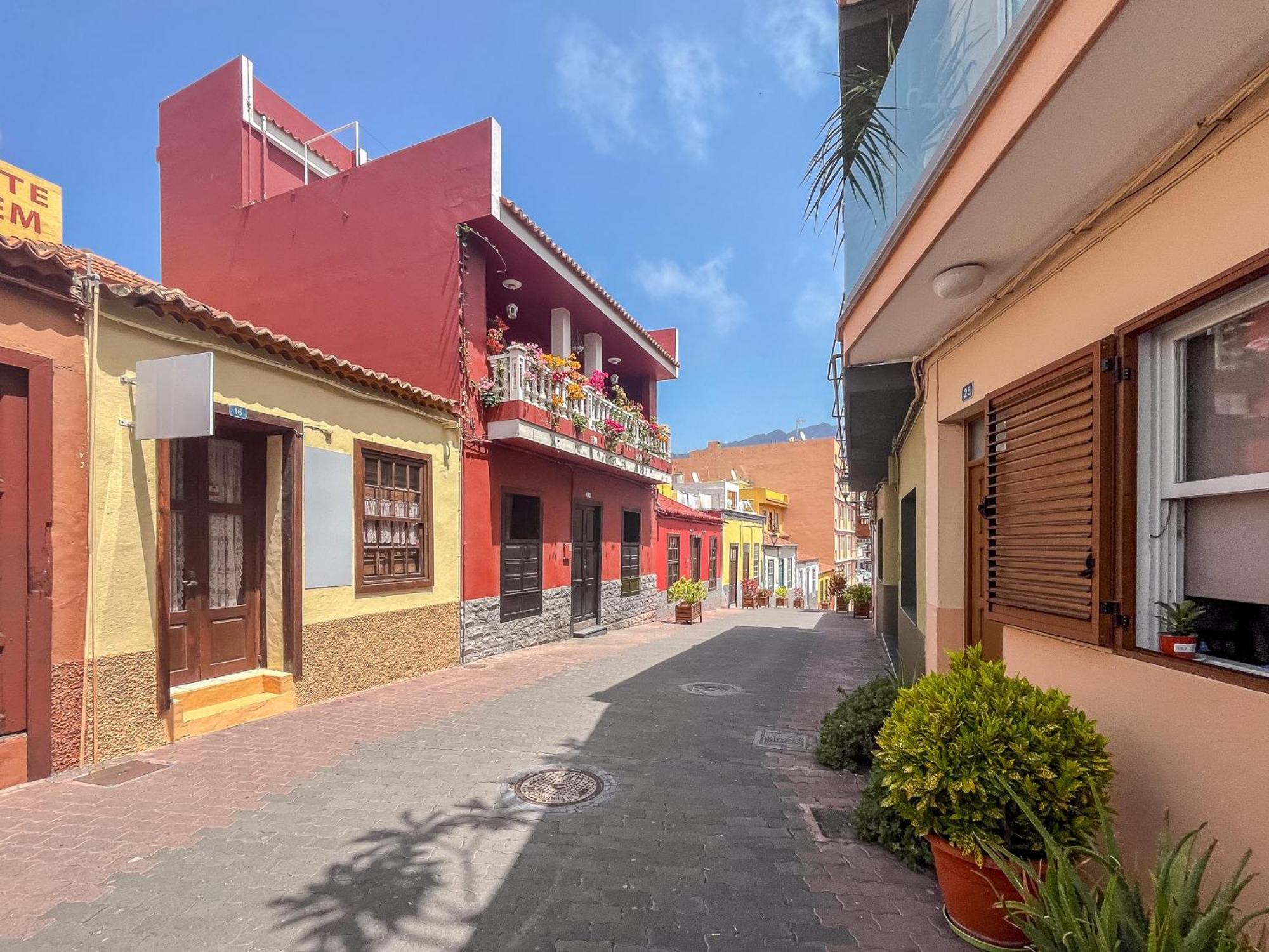 Lightbooking La Palma Apartment